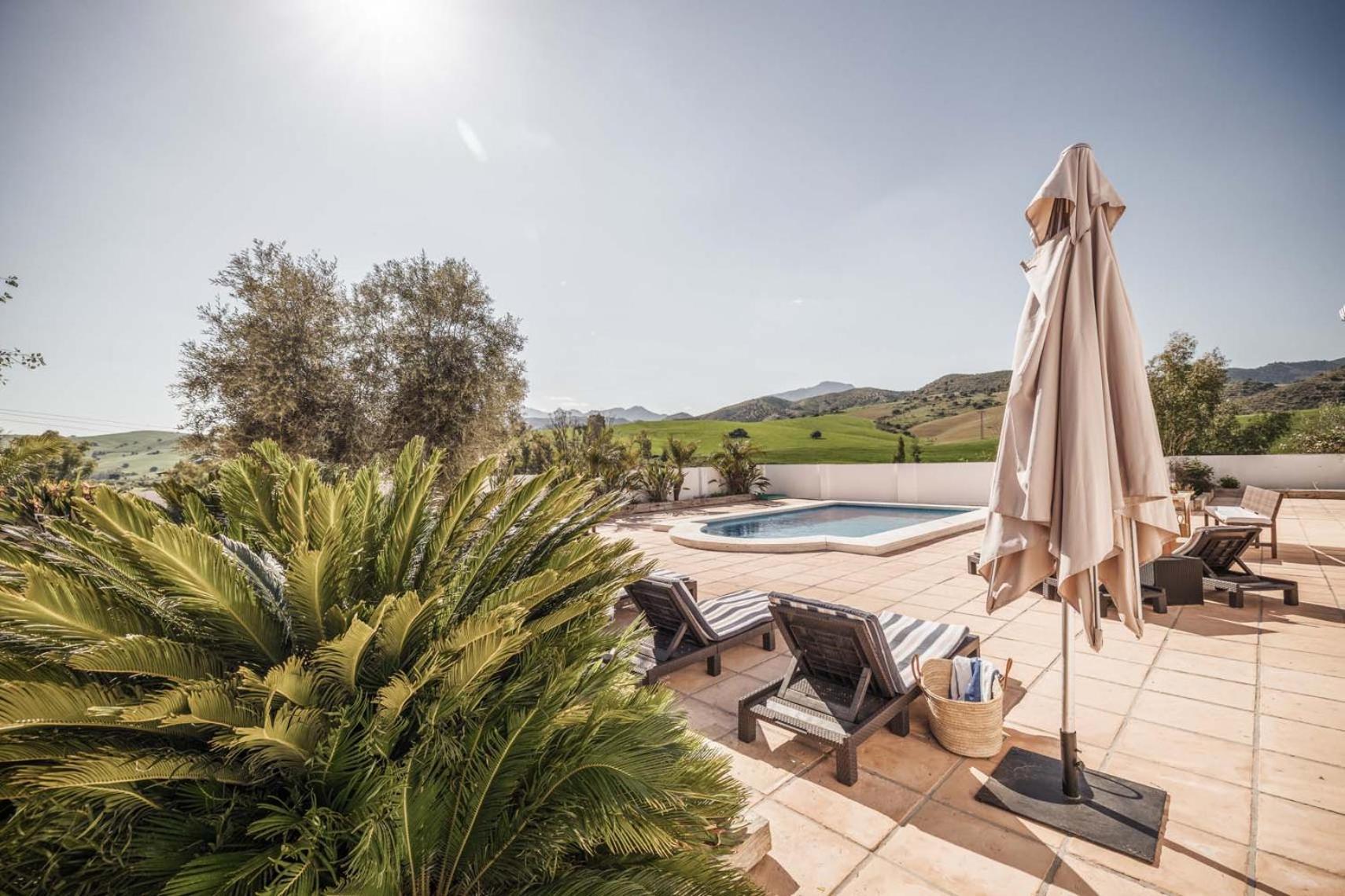 Cortijo Cantares By Rosas Cantares Malaga Exterior photo
